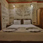 Feel Cappadocia Stone House 3* 格雷梅