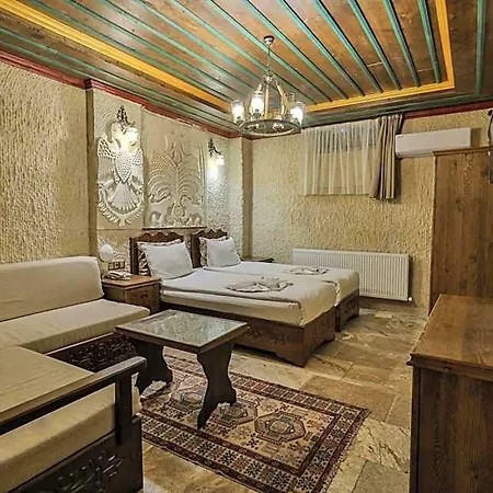 Feel Cappadocia Stone House ホテル ギョレメ